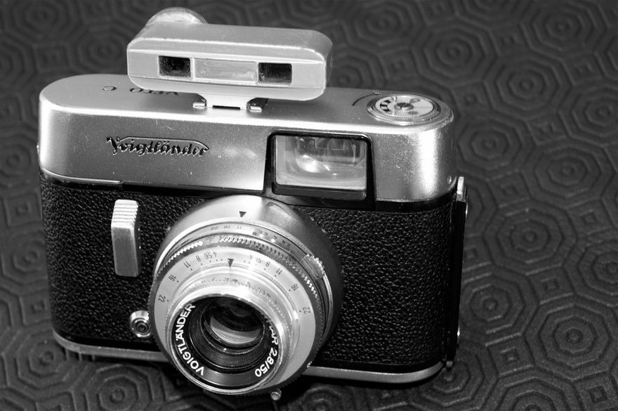 Voightlander Vito C fitted with a Photopia Rangefinder